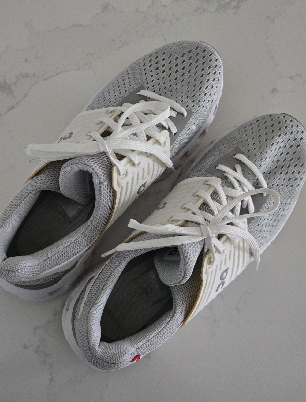 On Cloudswift Women's Glacier Gray White Athletic Running Shoes Sneakers 8.5 - Picture 4 of 9